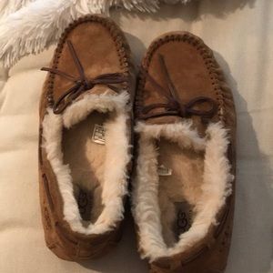 Ugg slippers